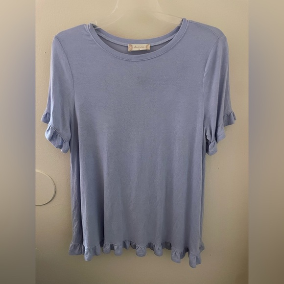 ✨2 For $6 Altar’d State Top Size Medium #A1 - Picture 2 of 7